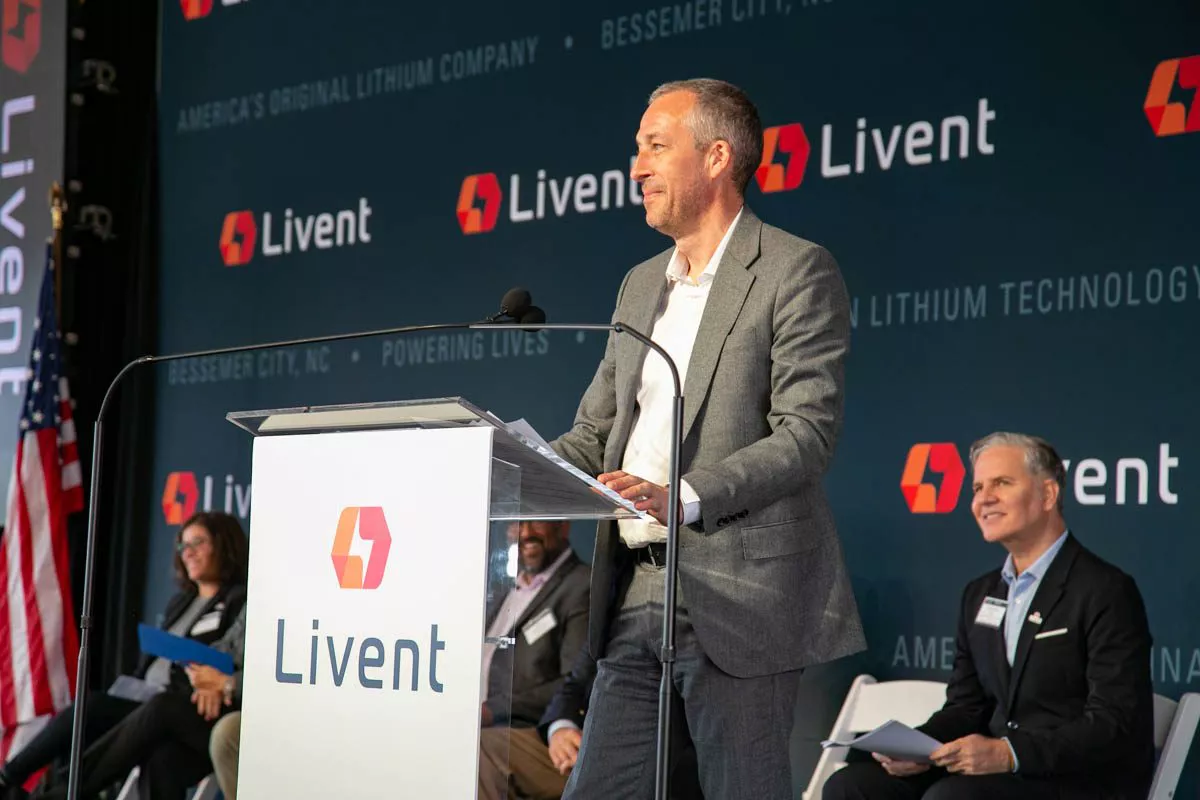 0f676bca-7e40-4a0c-9c4a-79e03b32d3fe