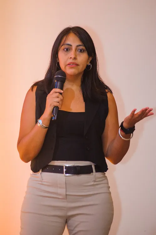 exar rebranding - Natalia Gimenez (1002 of 1)