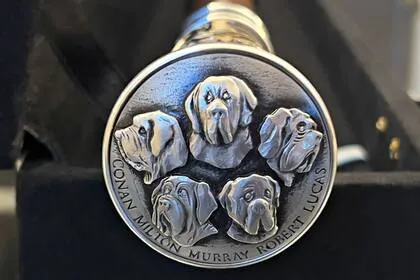 BASTÓN PRESIDENCIAL MILEI