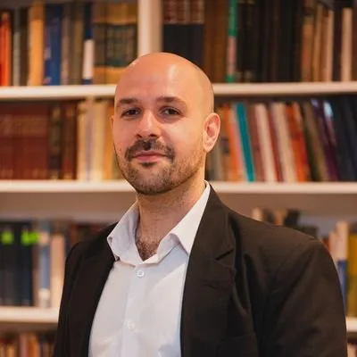 nadav rajzman 400x400