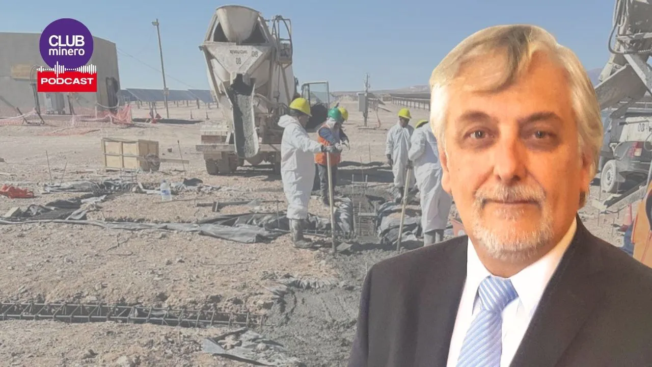 Carmona Placa YouTube (2)