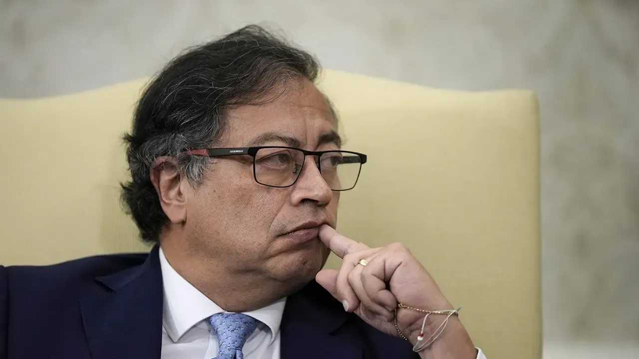 GUSTAVO PETRO