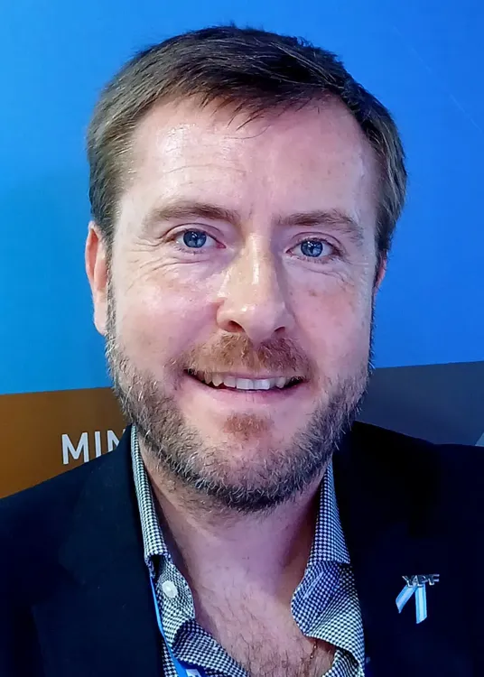 STOCKER RETRATO COLUMNA