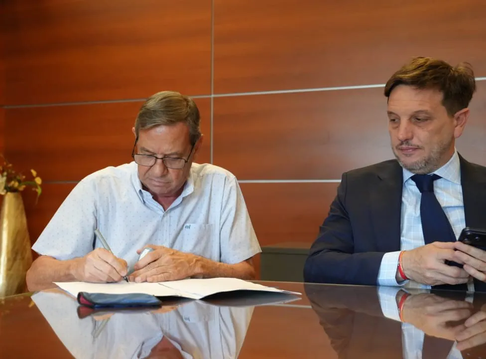 Firma del Proyecto Integrado de Salud Mental para Calingasta (2) (1)