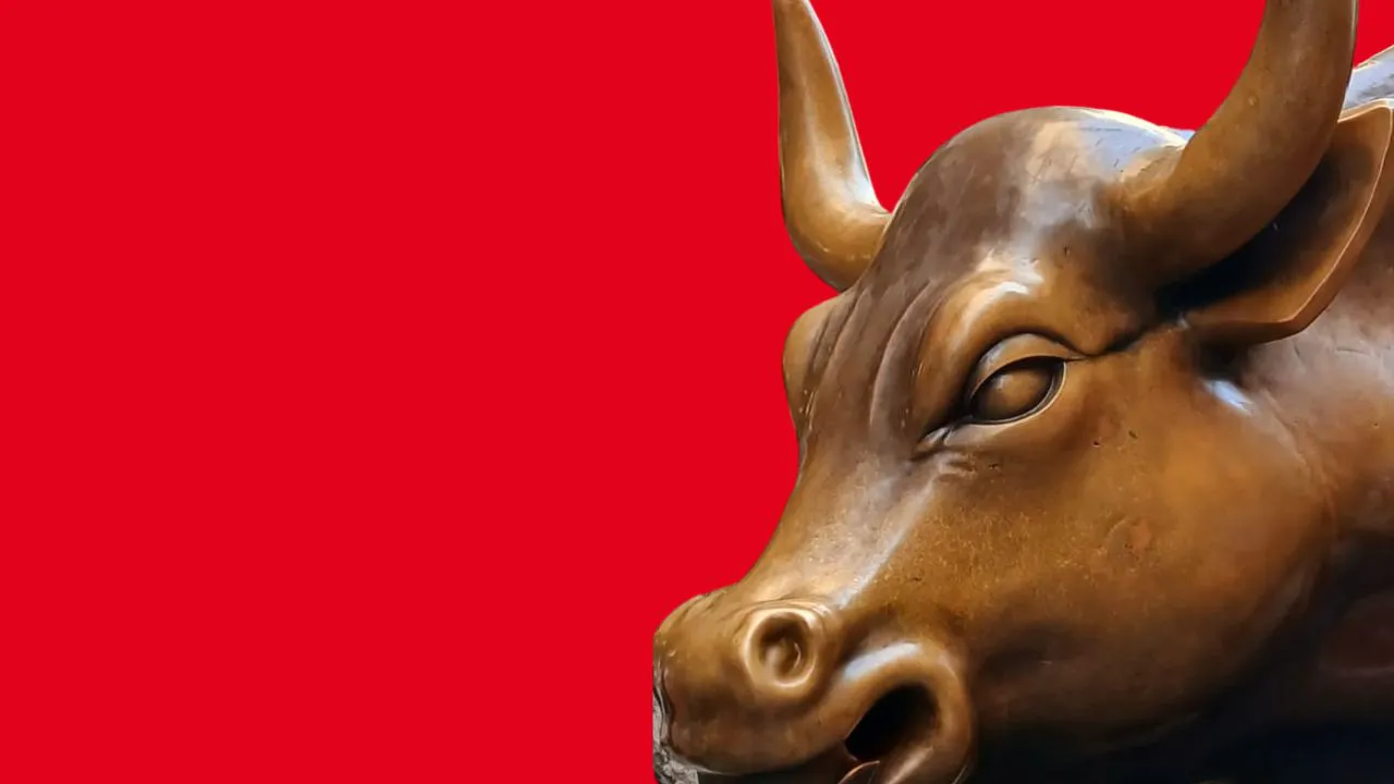 toro wall street con placa roja