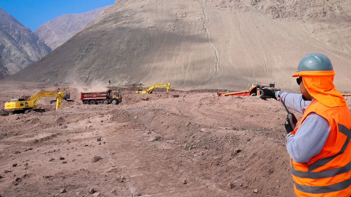 FOTO PROVEEDORES MINEROS